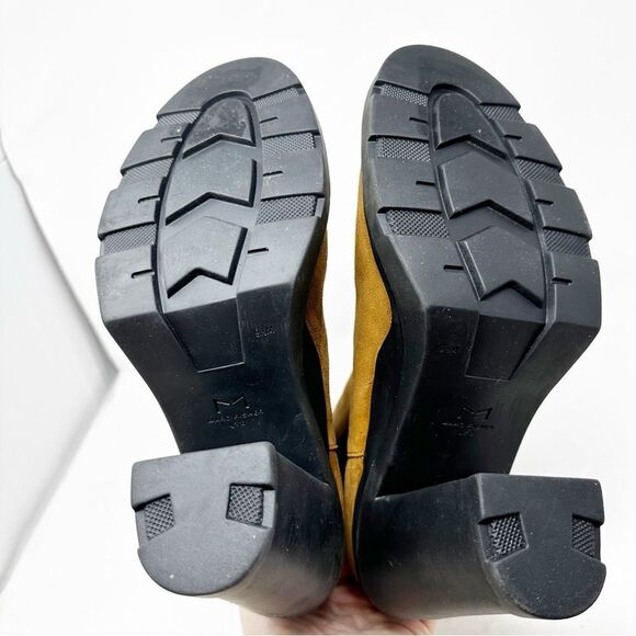 Marc Fisher Vanlisa Black Suede Heeled Lug Chelsea Rubber Heel Slip On Boot 9.5 - Picture 7 of 10